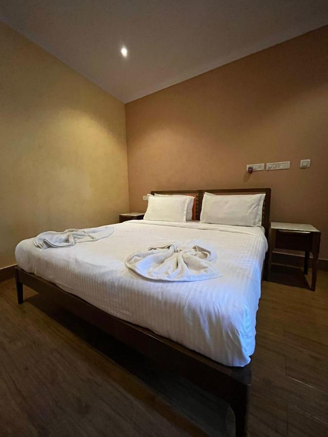 Rococco Ashvem Hotel Mandrem Exterior photo